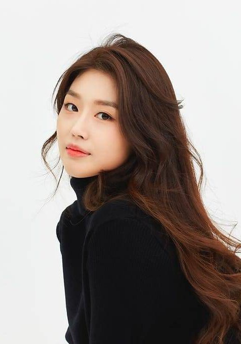 杨英爱
